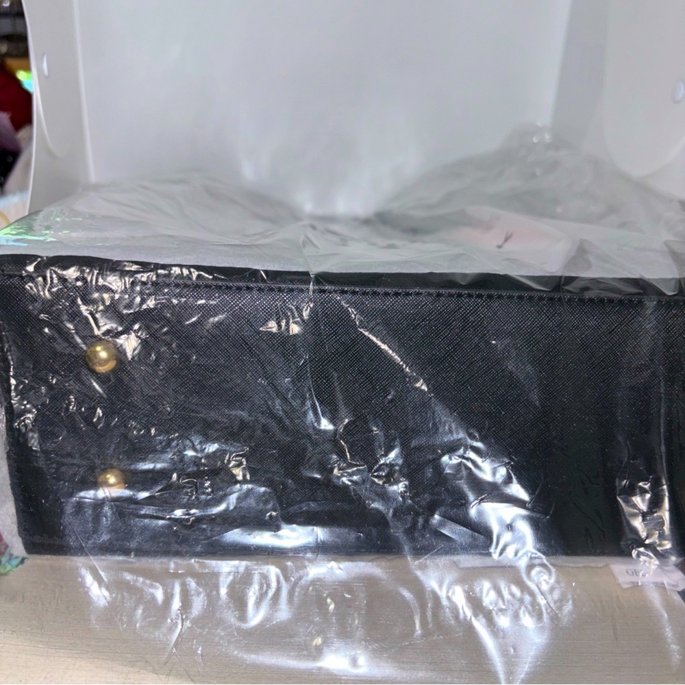 Shoulder Bag-Valentino Orlandi Black with White Sides and Bottom & Silver Zipper